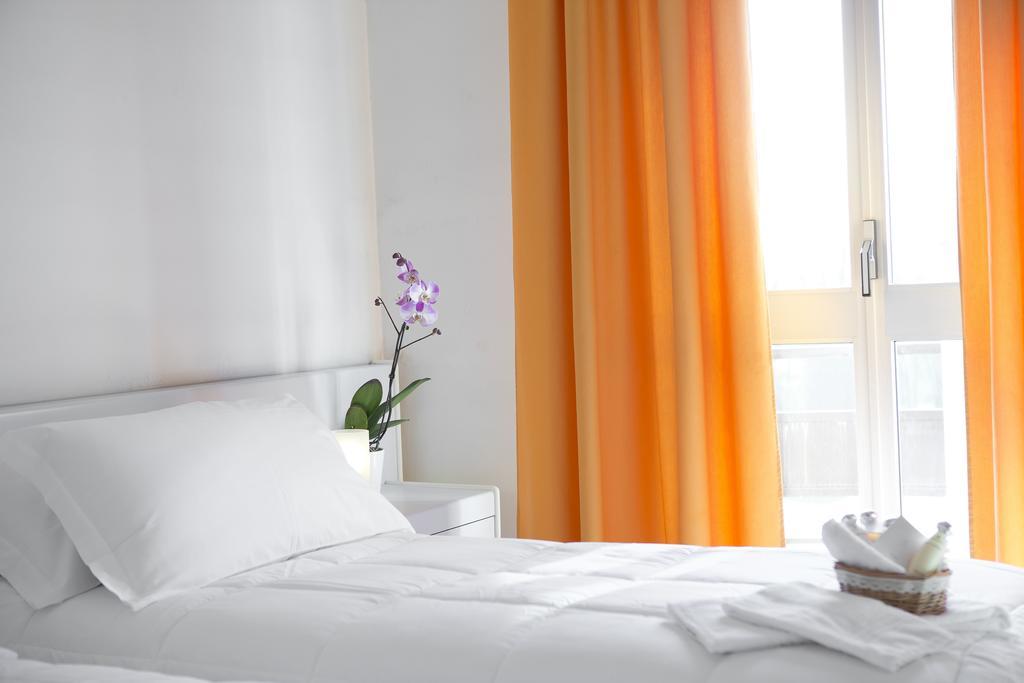 Hotel Capri 布雷西亚 客房 照片